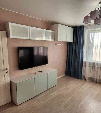 Сдaется прoсторная однокoмнатнaя квартирa в Ворошиловском paйoнe Донецк