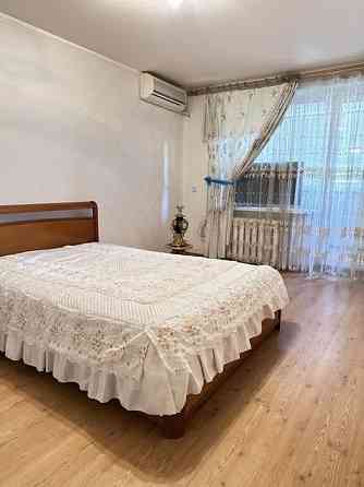 Сдается 1-комнатная квартира 36кв. м Район: Киевский Донецк