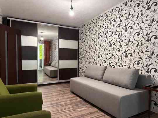 Сдается 1-комнатная квартира 33 кв. м Район: Червоногвардейский Донецк