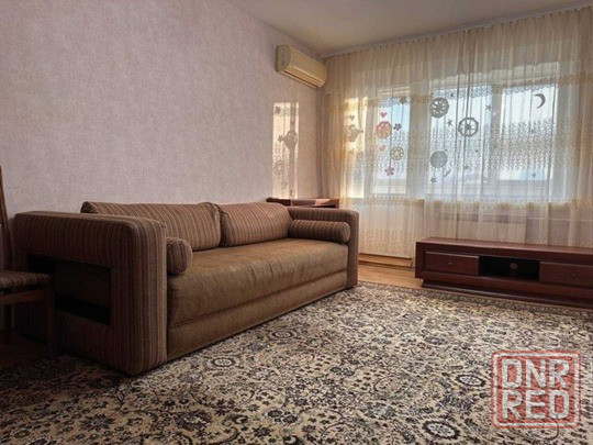 Сдаётся 2кв.Ворошиловский рн.Театральный проспект 4/5 этаж Донецк - изображение 1