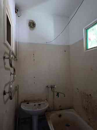 Продается 3х. комн . в Центре ,по ул Челюскинцев . 59 квадратов . Донецк