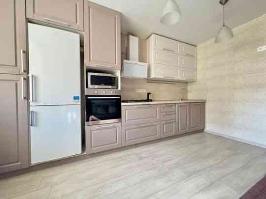 Сдам отличную 1-комнатную квартиру 50 м2 Донецк