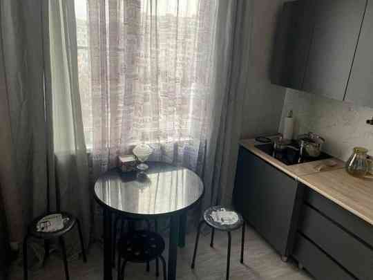 Сдается светлая однокомнатная квартира в Будёновском районе, Донецк