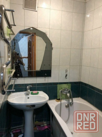 Сдается: трехкомнатная квартира Пролетарский район, рынок Объединенный Донецк - изображение 3