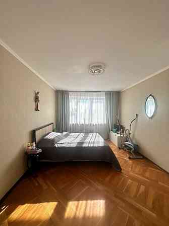 На длительный срок сдаётся светлая однокомнатная квартира Донецк