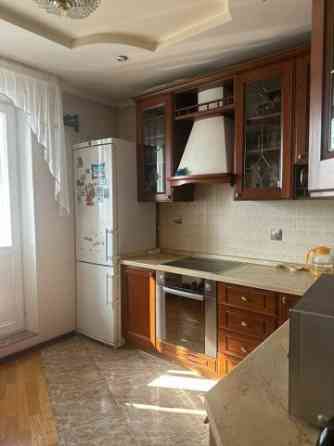 На длительный срок сдаётся светлая однокомнатная квартира Донецк