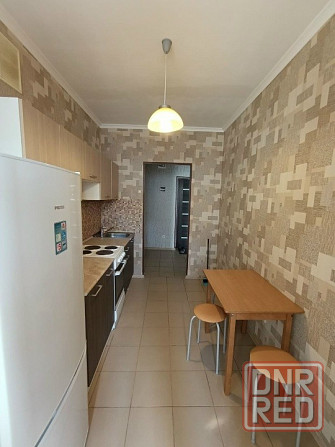 Сдаю 1-комнатную квартиру в Кировском районе, Текстильщик. площадью Донецк - изображение 1