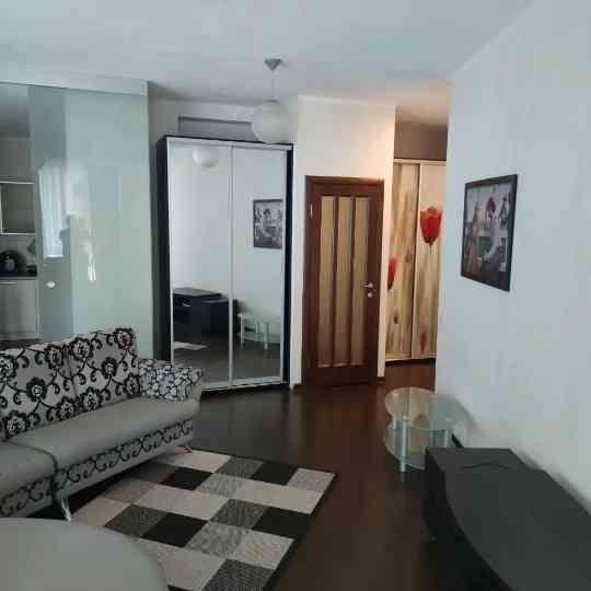 Сдам отличную 3-комнатную квартиру 86 м2 Донецк