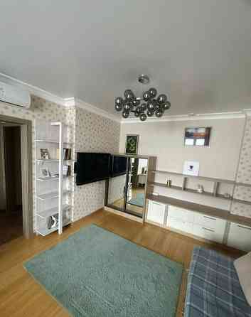 Сдается: 1 комнатная квартира Этаж: 9/9 Донецк