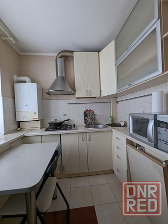 Сдаётся 2кв.Кировкий рн.1/5 этаж.Общая площадь 46м2. Донецк - изображение 1