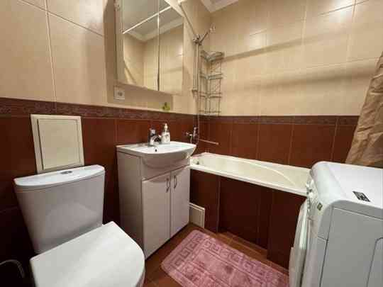 Сдаётся 2кв.Калининский рн.5/5 этаж.Общая площадь 46м2. Донецк