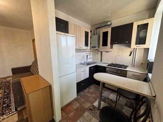 Сдаётся 2кв.Калининский рн.5/5 этаж.Общая площадь 46м2. Донецк