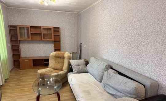 Сдается:2 комнатная квартира студия Этаж: 3/9 Донецк