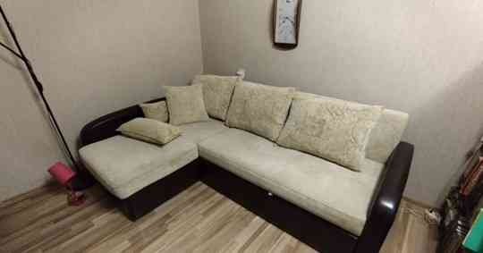 Сдается: 1 комнатная квартира Этаж: 7/10 Донецк