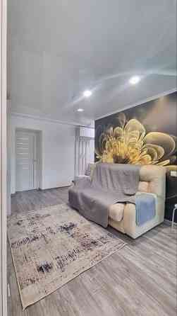 Сдаётся 2кв.Калининский рн.2/5 этаж.Общая площадь Донецк