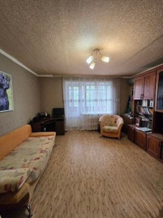 Продажа 3-комнатной крупногабаритной квартиры 2/2, в г. Макеевка, ц Городской район, Макеевка