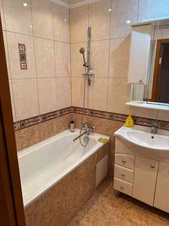 Продам двух комнатную квартиру в Буденовском районе. Донецк