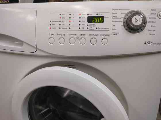 Стиральнвя машина Самсунг на 4.5 кг Донецк