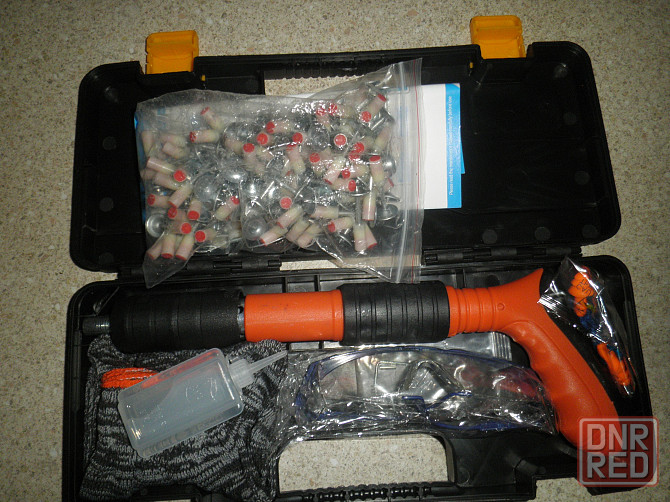 пистолет монтажный Макеевка - изображение 1