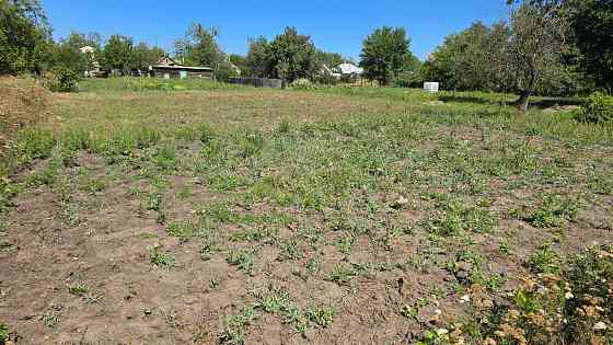 Волноваха, хороший дом с газом, водой, гаражом на участке земли 17 соток, срочно продаю 1.7 млн руб Волноваха