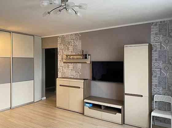 Сдается светлая двухкомнатная квартира, на длительный срок Донецк