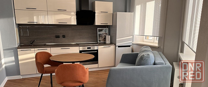 сдаем впервые 1комнатную квартиру с потрясающими закатами Ворошиловский район , пр-кт Комсомольский Донецк - изображение 4