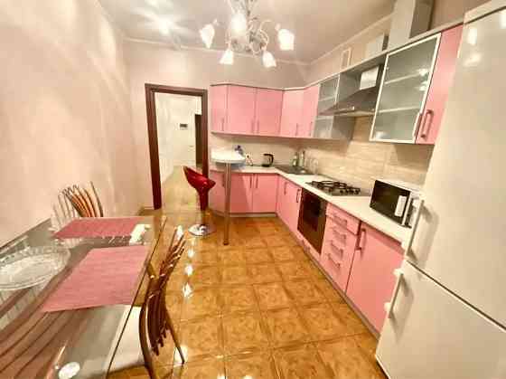 Сдам квартиру в Ворошиловском р-не, пр-кт Дзержинского (набережная) Донецк