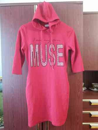 Продам платье красное трикотажное р. 44 Донецк