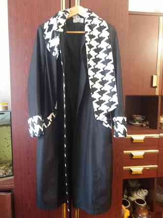 Продам плащ женский р. 52 Донецк