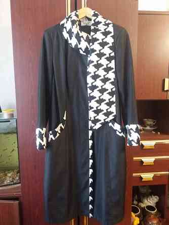 Продам плащ женский р. 52 Донецк