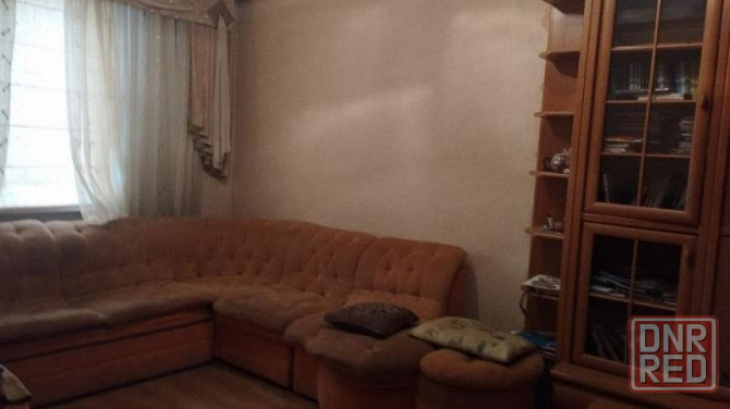 Продам 2 ком кв по ул Листопрокатчиков в Киевском р-н Донецк - изображение 1