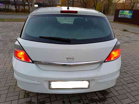 Продам Opel Astra 2011года 475тыс Донецк