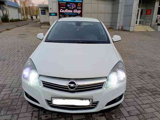 Продам Opel Astra 2011года 475тыс Донецк