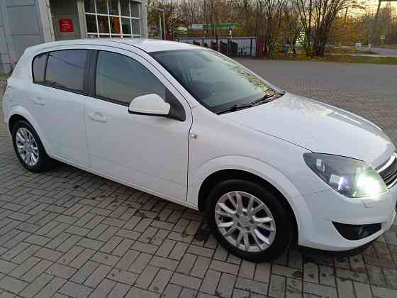 Продам Opel Astra 2011года 475тыс Донецк