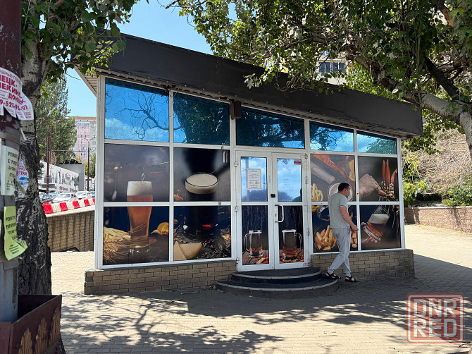 Собственник. Сдается в аренду отдельно стоящее торговое помещение 40 кв м пр. Ильича, Ворош.р-он Донецк - изображение 1