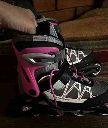 Ролики фирменные Rolleblade Вьетнам регулируемые Донецк