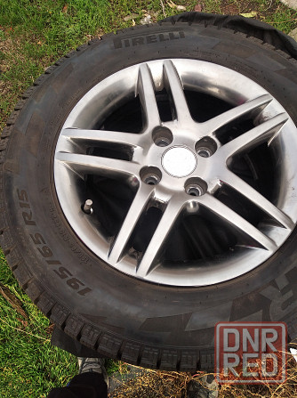 Продам литые диски с зимней резиной на автомобиль Пежо Донецк - изображение 3