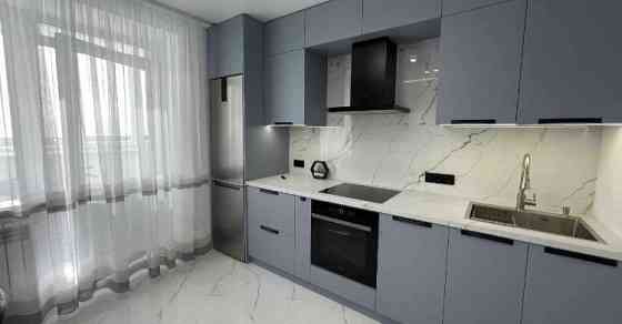 Мариуполь центр Проспект Строителей Хозяйка Мариуполь