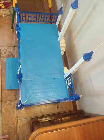 Продам замок снежной королевы Донецк