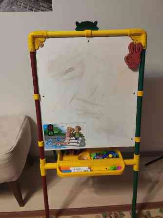 Продам мольберт детский Донецк