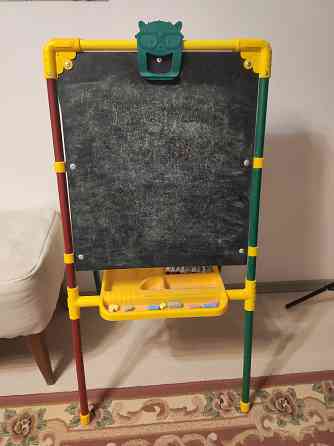 Продам мольберт детский Донецк