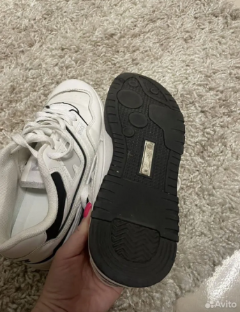 Продам кроссовки Донецк