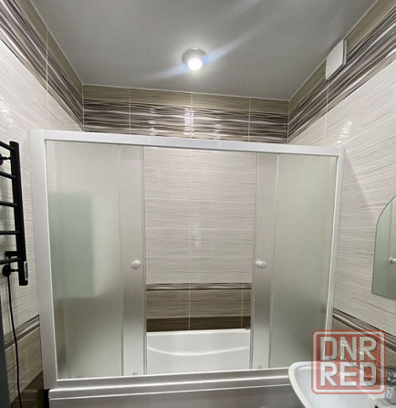 Сдам 2х комнатную квартиру на длительный срок в Ворошиловском районе Донецк - изображение 1