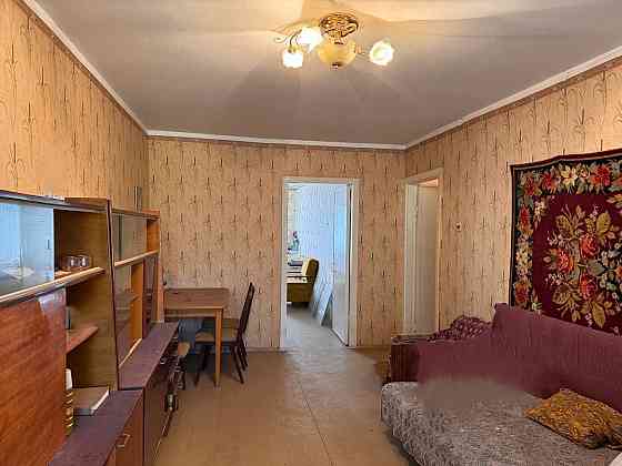 Продаётся 2 к.кв. м-н Азотный. Донецк