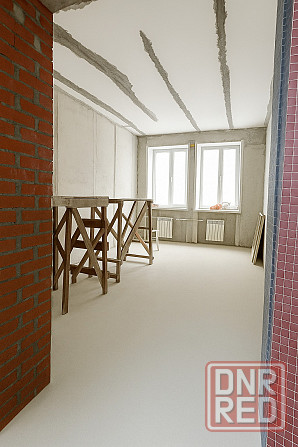 Продается двухкомнатная квартира в центральном районе Мариуполь - изображение 2