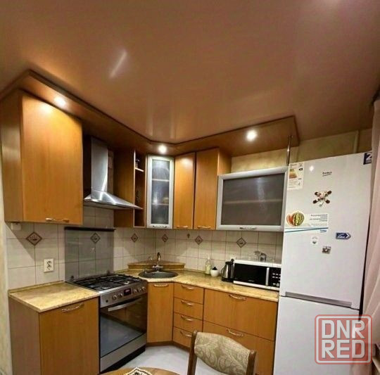 Сдам просторную двухкомнатную квартиру в центре города Донецк - изображение 1