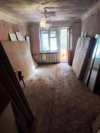 Продается 2 - х комнатная квартира, ул. Челюскинцев Донецк