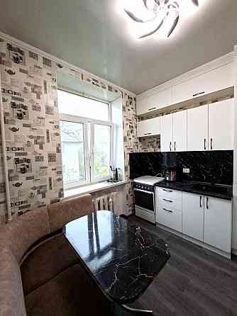 Продам с новым ремонтом 2025 года 3 к.кв 70 кв.м Сталинка Киевский Исполком Донецк