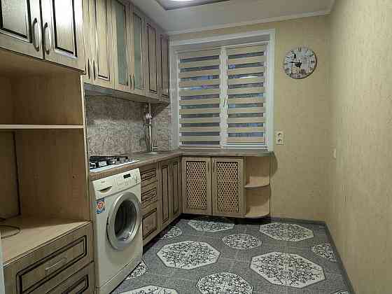 Продается двухкомнатная квартира на Левом берегу Мариуполь