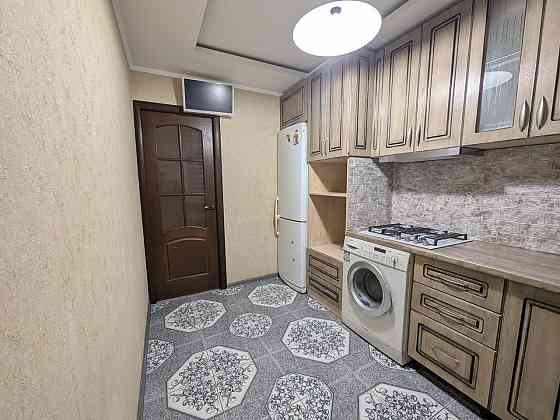 Продается двухкомнатная квартира на Левом берегу Мариуполь